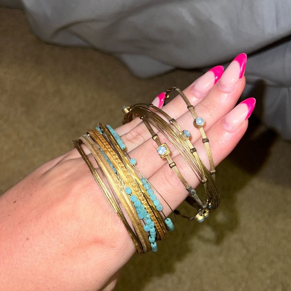 2 sets of seasonal whisperer bracelets!